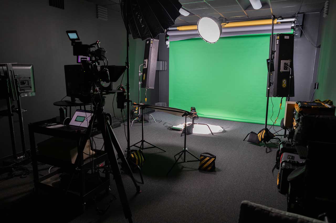 Pittsburgh Video Production Company - Pixelab Studios - Studio Behind-The-Scenes